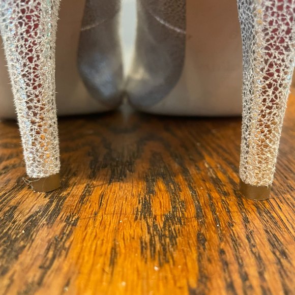 J Crew Silver Metallic Dressy Pumps-Size 9 - Picture 3 of 5